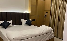 Hotel Revanta